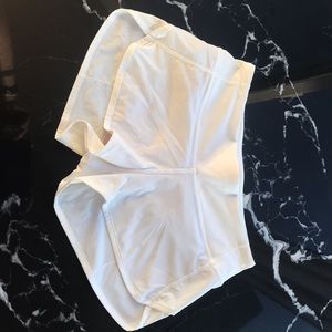Lululemon white shorts- size 4!! BRAND NEW
